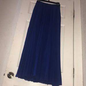 Bebe Long Pleated Skirt